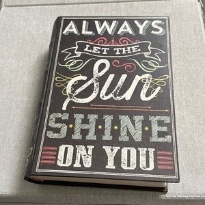 Container or box to remind you sun shine always on you🙂